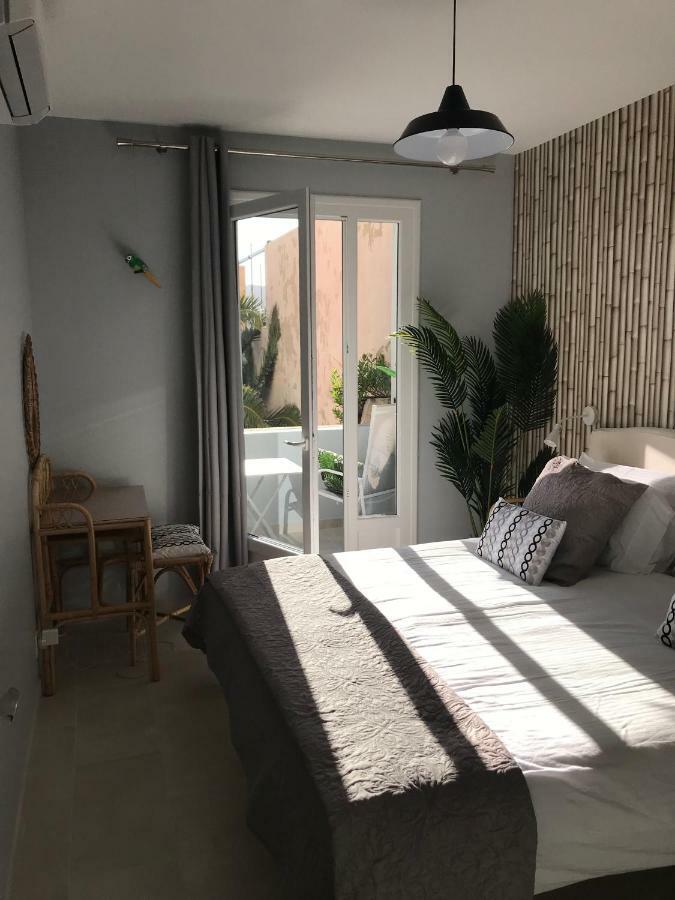 Appartement Plein Centre Saint Florent Face Au Port Exterior photo